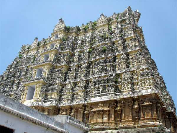 Sri Padmanabhaswamy Temple, Image Credit: http://www.keralatourism-india.com/kerala-travel-destinations/thiruvananthapuram-travel.html